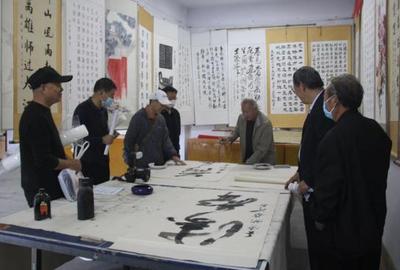 汝南縣舉辦喜迎“二十大”慶國(guó)慶重陽(yáng)雙節(jié)書(shū)畫(huà)展 翰墨飄香傳文脈，丹青溢彩頌時(shí)代
